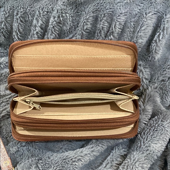 Brown Embossed Leather Wallet - Picture 7 of 9